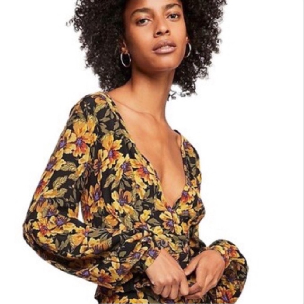 Free People Ariana Floral Crop top features long Size 4 Great conditions - Picture 1 of 7